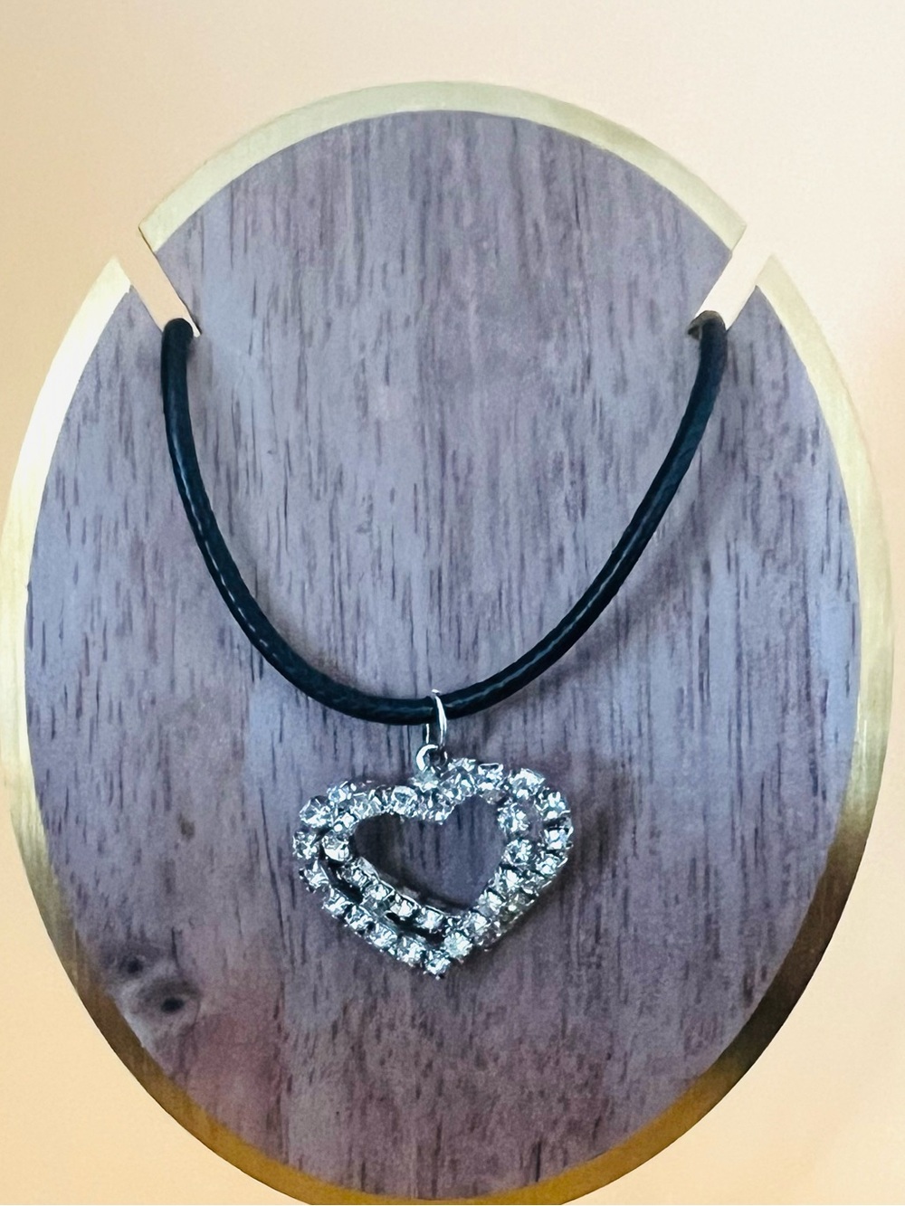 Paved rhinestones Heart pendant plus a free leather cord necklace silver tone